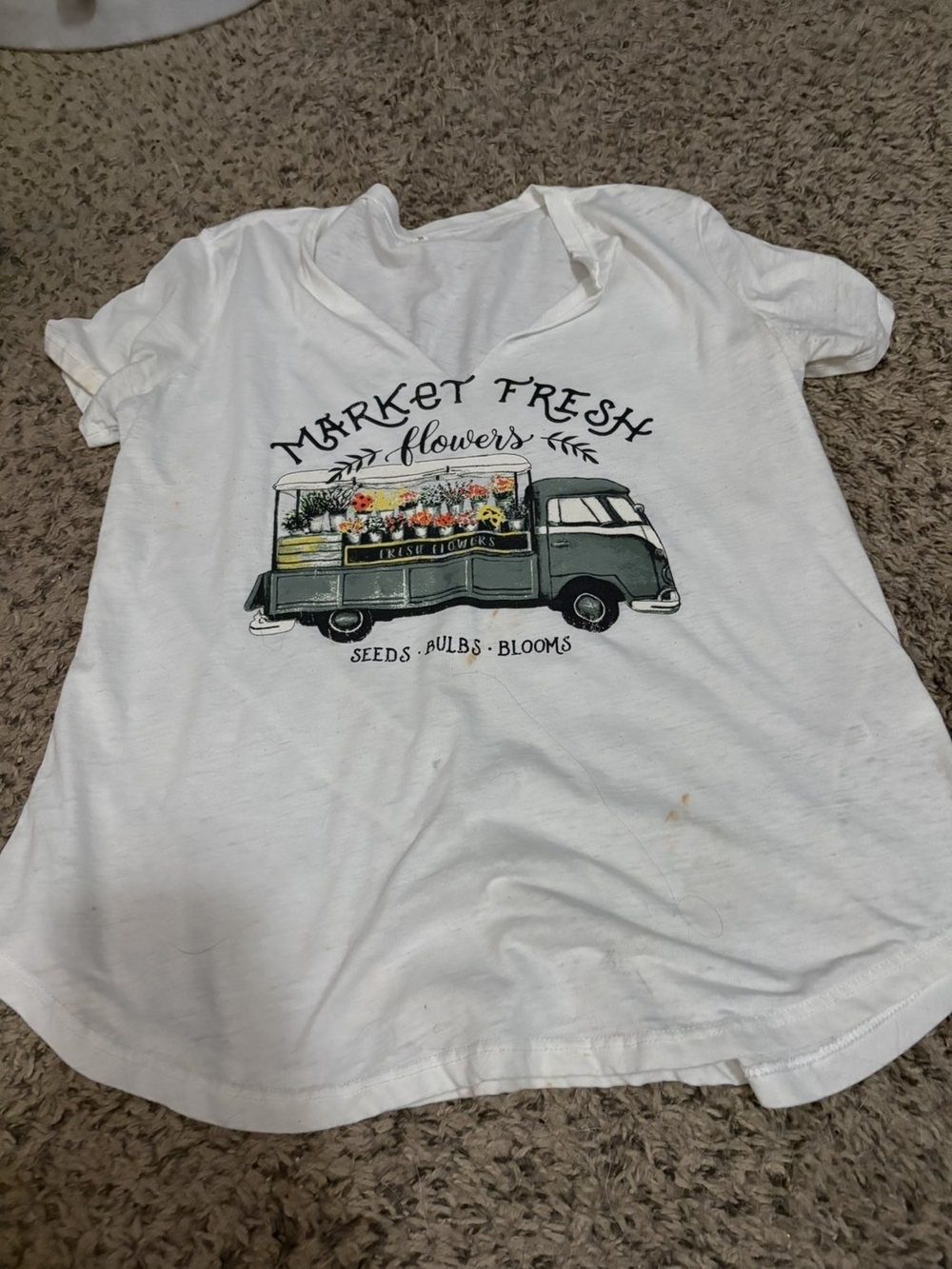 Market Fresh Flowers Graphic Tee - White